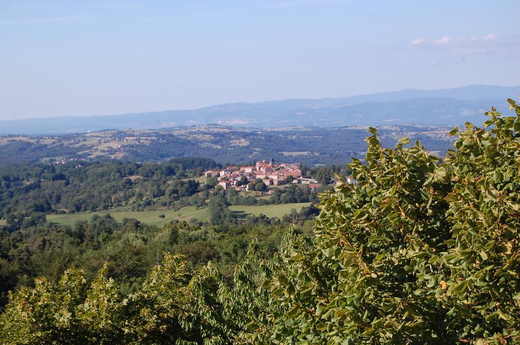 Gite De Charme Auvergne Cab'Ane Brousse Exterior foto